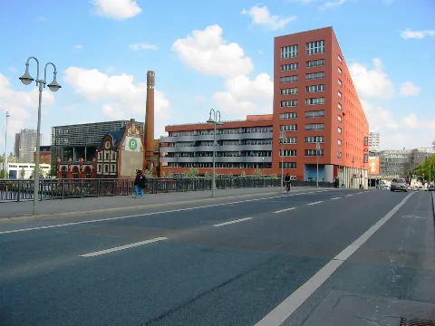 Berlin Friedrichshain An Der Schillingbrücke