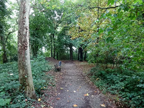 Berlin Mahlsdorf Waldowpark 02 Zuwegung Vom Südlichen Eingang