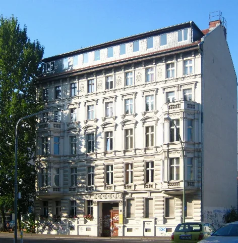 Apartment building at Holzmarktstraße No. 10 in Berlin-Mitte, built in 1885. This is the last surviving example of many residential buildings which used to stand in this part of the former Stralauer Vorstadt (now beloning to Berlin-Mitte). Preserved components include the richly decorated facade and the stairwell. The building has been designated as a historical landmark.