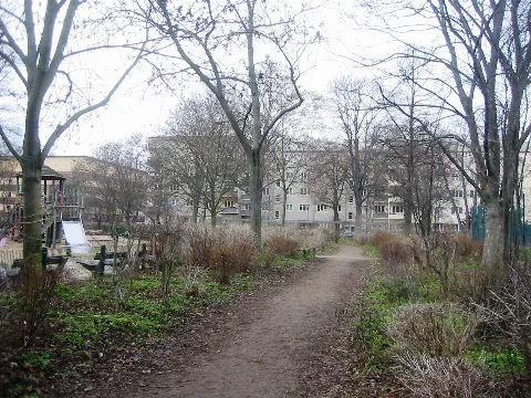 Berlin Neukölln Trusepark Blick Richtung Truseweg