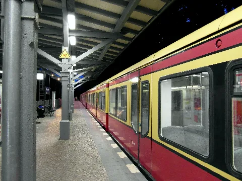 Berlin S Bahnhof Alt Reinickendorf (7813959260)