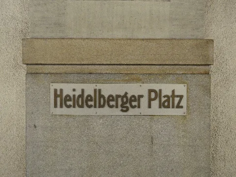 Berlin U Bahnhof Heidelberger Platz Linie U3 (6372370487)