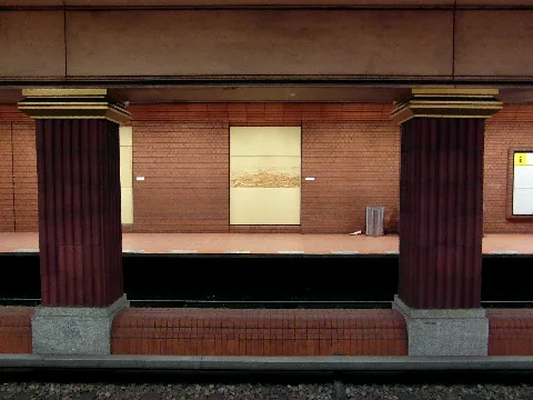 Berlin U Bahnhof Zitadelle (8480668030)