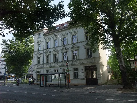 Berlin Weißensee Wohnhaus Und Gaststätte Pistoriusstraße 100 From Northwest