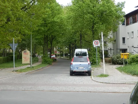 Berlin Zehlendorf Lupsteiner Weg