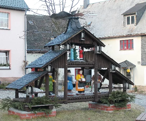 Bermsgrün Pyramide3