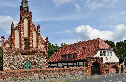 Bernau Bei Berlin Hospital St. Georg Mit Hospitalgebäude Und Kapelle