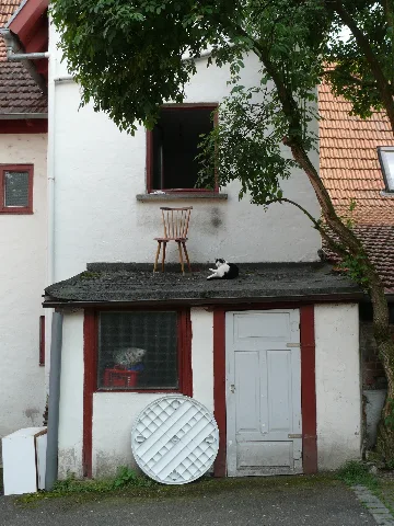 Besigheim Altstadt Bühl Katze Auf Vordach Mit Stuhl
