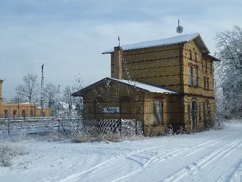 Bfbelzigstädtebahnhofwinter 01