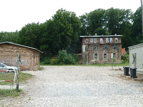 Bfblankenheimschuppenwohnhaus