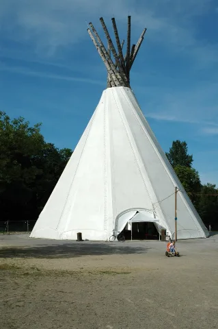 Big Tipi 1