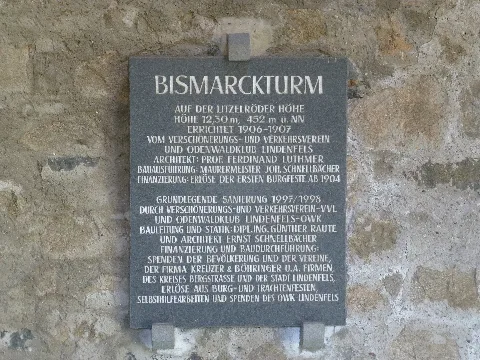 Bismarckwarte (Lindenfels) 01 Tafel