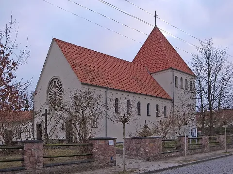 Bitterfeld Wolfen,Heilig Kreuz Kirche