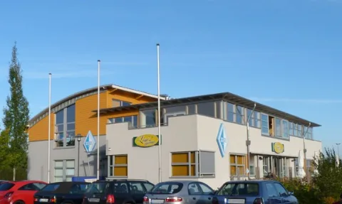 Blau Weiss Buchholz Hauptgebäude Herbst 2013