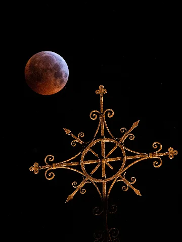 Bloody Cross (32954294748)