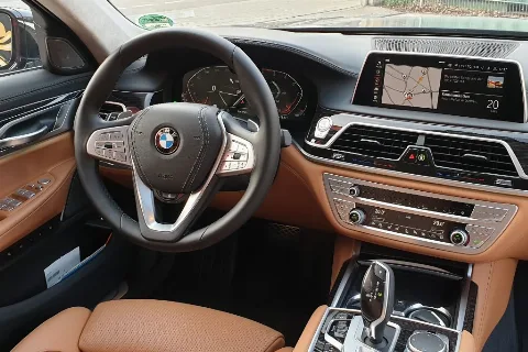 Bmw 730Ld Armaturenbrett 1