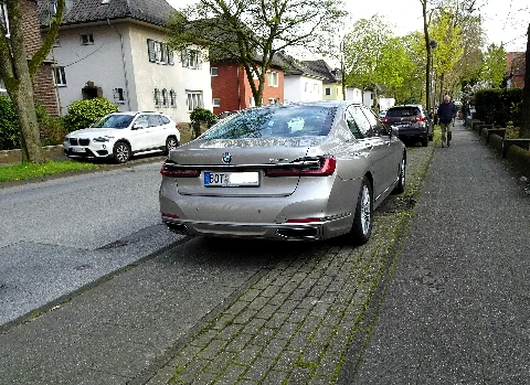 Bmw 745E (G11, 2022) (53049594879)