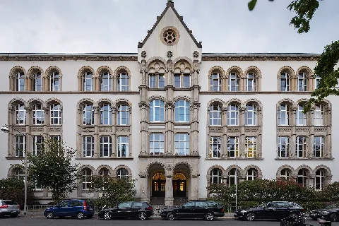 Bonifatiusschule School Bonifatiusplatz List Hannover Germany 01
