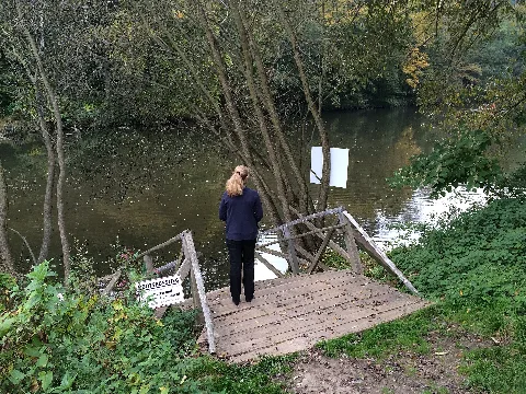 Bootsanlegestelle An Der Neiße Beim Kloster St. Marienthal Bei Ostritz