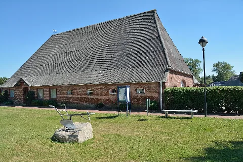 Bovenau, An Der Kirche Nik 2452