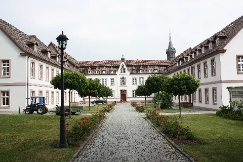 Brakel Kloster Maria Opferungstal