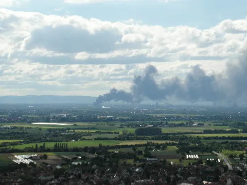 Brand Ludwigshafen Parkinsel 2013