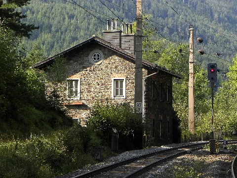 Breitenstein Semmeringbahn Bahnwärterhäuschen Bei Km 97 7
