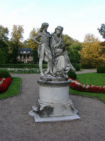 Bremen Meierei Skulptur Juengling Und Schicksalsgoettin 2007 09 23