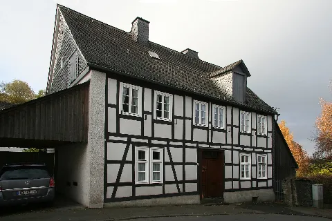 Brilon Derkere Mauer 9 2010 01 17