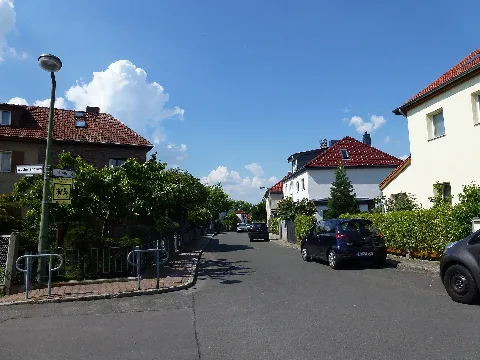 Britz Haselsteig 001