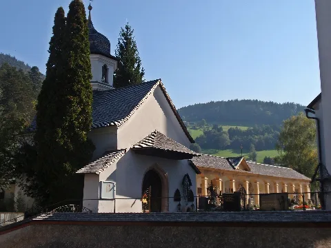 Brixlegg Friedhofskapelle