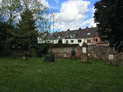 Brühl Alter Friedhof Grabsteine