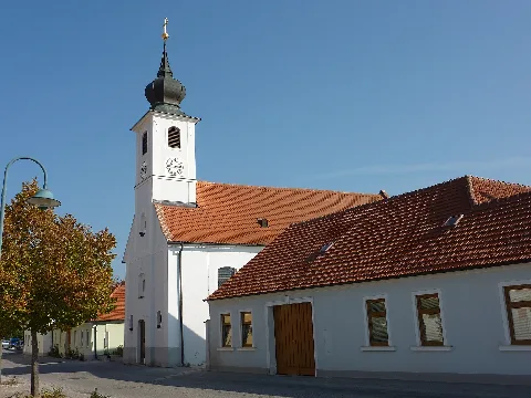 Brunn Felde Pfarrkirche2