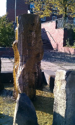 Brunnen Vor Der Kirche Sankt Martin In Wachtendonk Wankum Panoramio