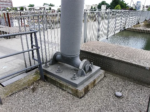 Buckelbruecke Duisburg05