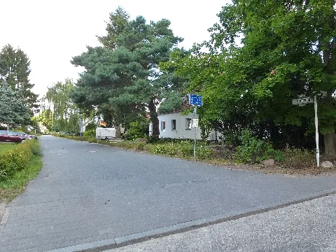 Buckow Feldspatweg