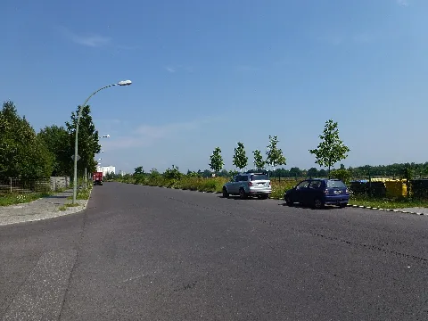 Buckow Gerlinger Straße 002