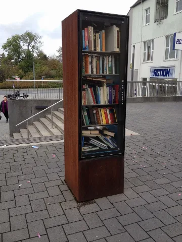 Buecherschrank Basildonplatz