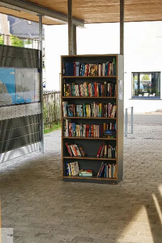 Bücherschrank In Ludwigshafen Am Bodensee
