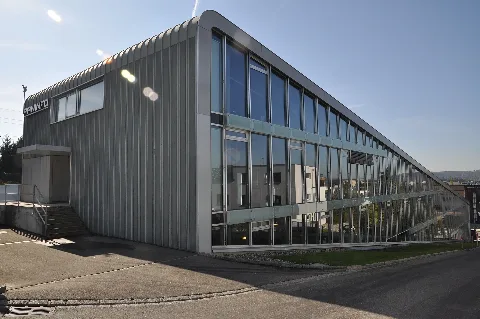 Bürogebäude Paninfo Brüttisellen Hotz 03