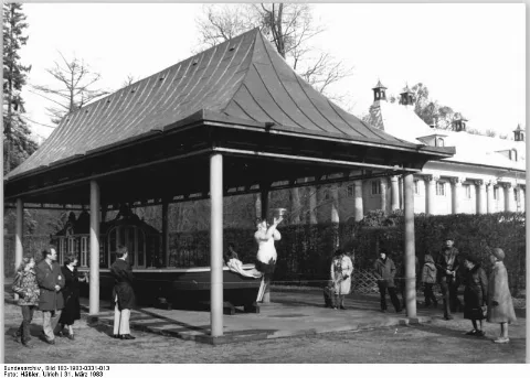 Bundesarchiv Bild 183 1983 0331 013, Dresden, Schloss Pillnitz