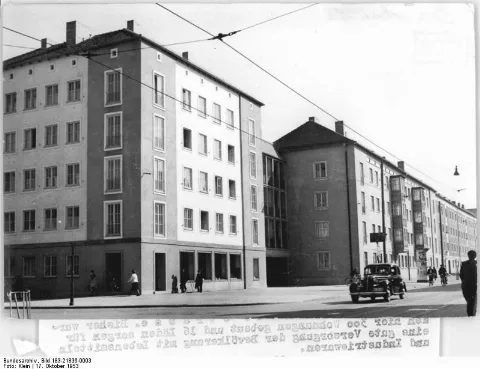 Bundesarchiv Bild 183 21836 0003, Dessau, Zerbster Straße, Neubauten