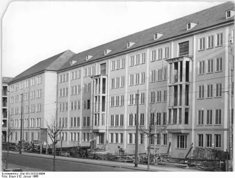 Bundesarchiv Bild 183 28328 0004, Dresden, Technische Hochschule, Studentenwohnheim