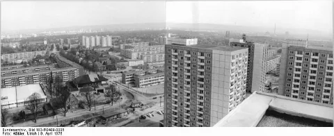 Bundesarchiv Bild 183 R0409 0005, Dresden, Zschertnitz, Wohnhochhäuser, Wohnblocks