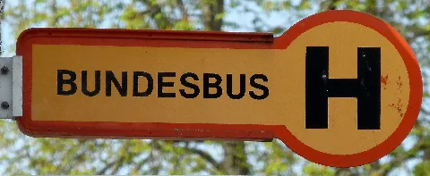 Bundesbus Haltestellenschild, 1