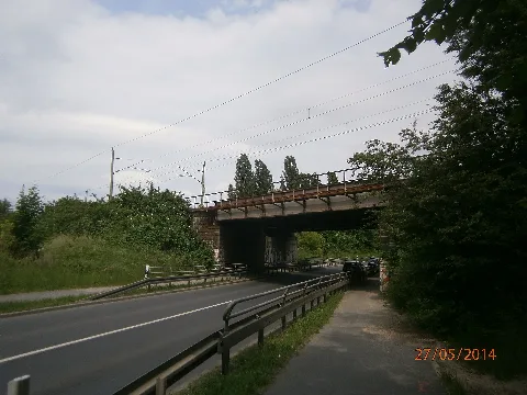 Bundesstraße2Instadtrandsiedlingmalchow Eisenbahnbrücke