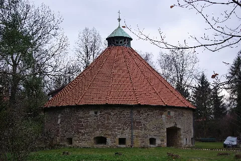 Burg Steinbrück Kehrwiederkirche Frühjahr