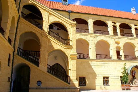 Burg Trausnitz Landshut, Niederbayern Innenhof (8005661412)