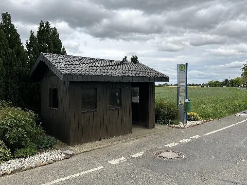 Bushaltestelle Erftstadt Scheuren 2024 04 28