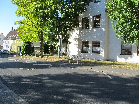 Bushaltestelle Grundschule, 2, Crumbach, Lohfelden, Landkreis Kassel